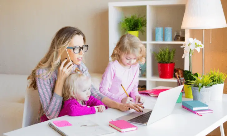 Single Mom Besties Move In Together To Raise Their Kids As A Platonic Family Unit