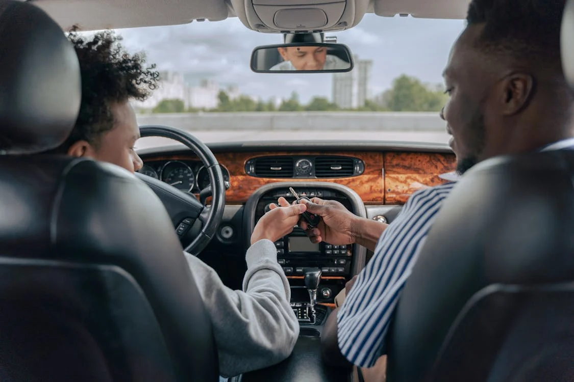 No One Came To Student’s Graduation – So His Teacher Took Him Out To Dinner And Bought Him A Car