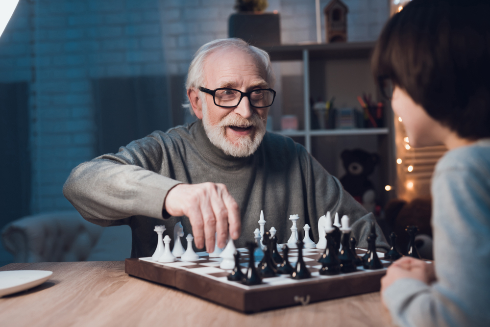 Woman, 22, Says 73-Year-Old Australian Man Is ‘Best Housemate’ She’s Ever Had: ‘We Never Argue’