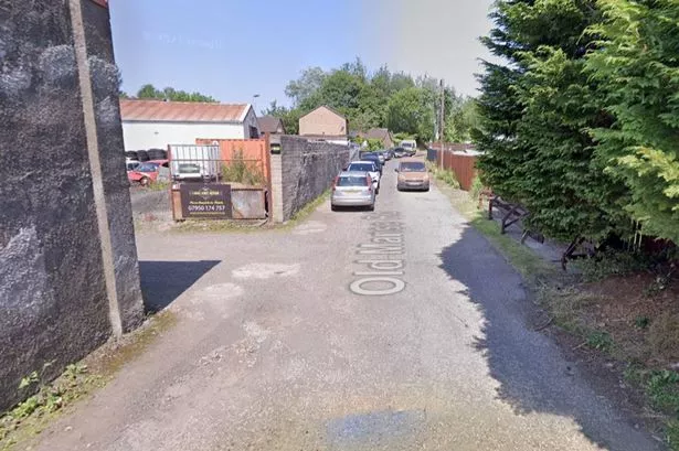 Drugs worth £700k seized in Glasgow raid as two men arrested