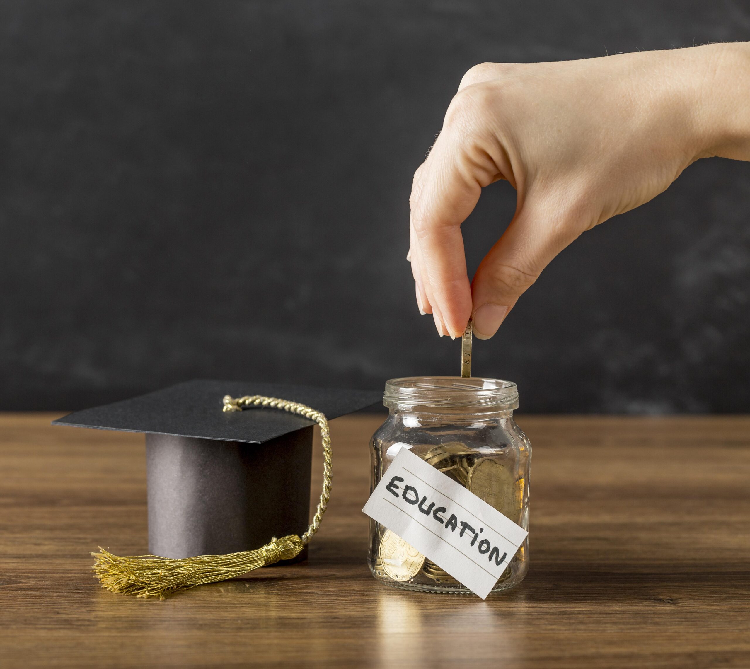University Of Chicago Announces Massive Free Tuition Expansion
