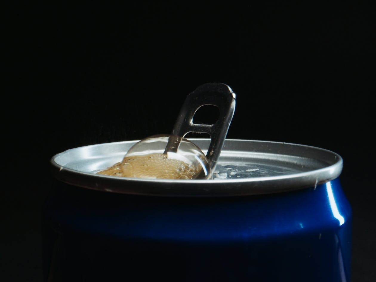 UK Government Bans Free Refills on Sugary Drinks at Restaurants