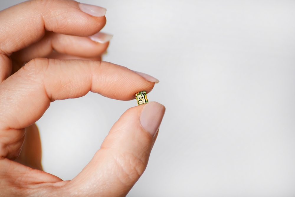 Inside Sweden’s Cashless Future: Thousands Opt for Microchip Implants