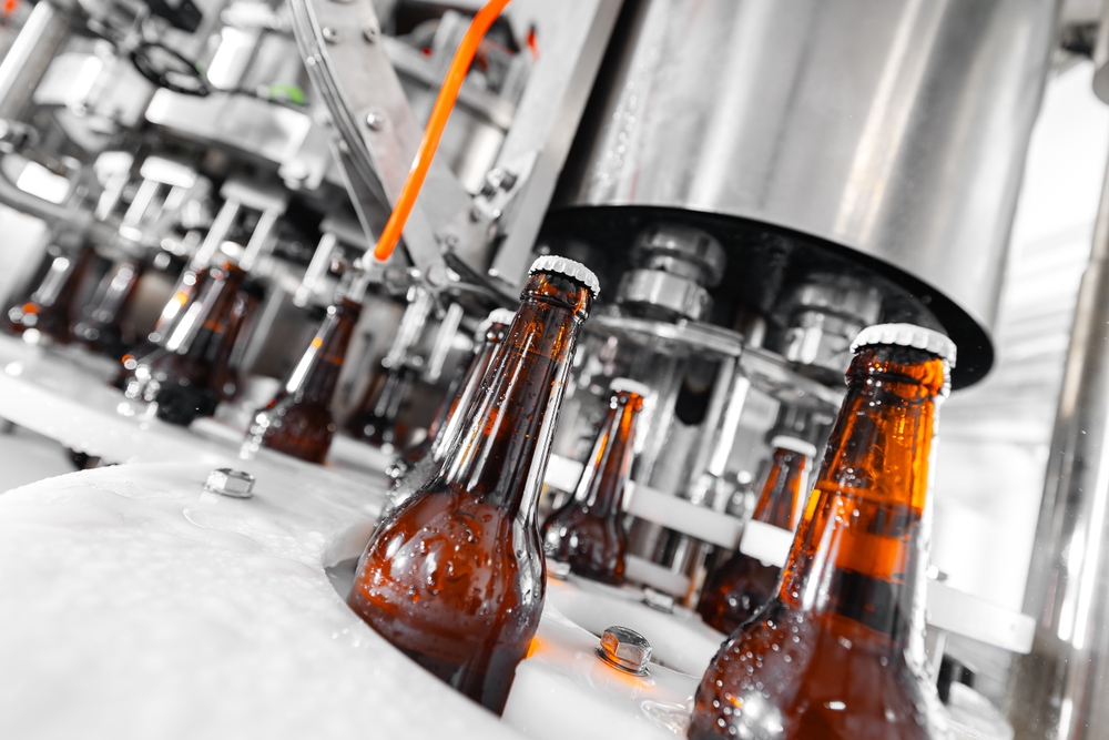 Unexpected Research Shows Glass Bottles Could Outpace Plastic in Microplastic Release