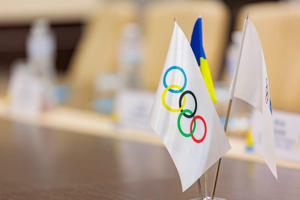 People are sharing videos of their cats ‘attacking’ lugers at the Olympics, and it’s pure gold