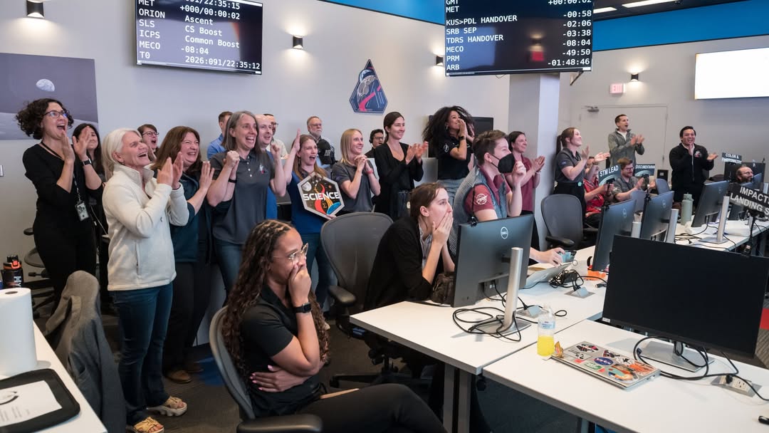 Photo From Inside Nasa’s Mission Control Draws Millions of Views After People Notice One Incredible Detail