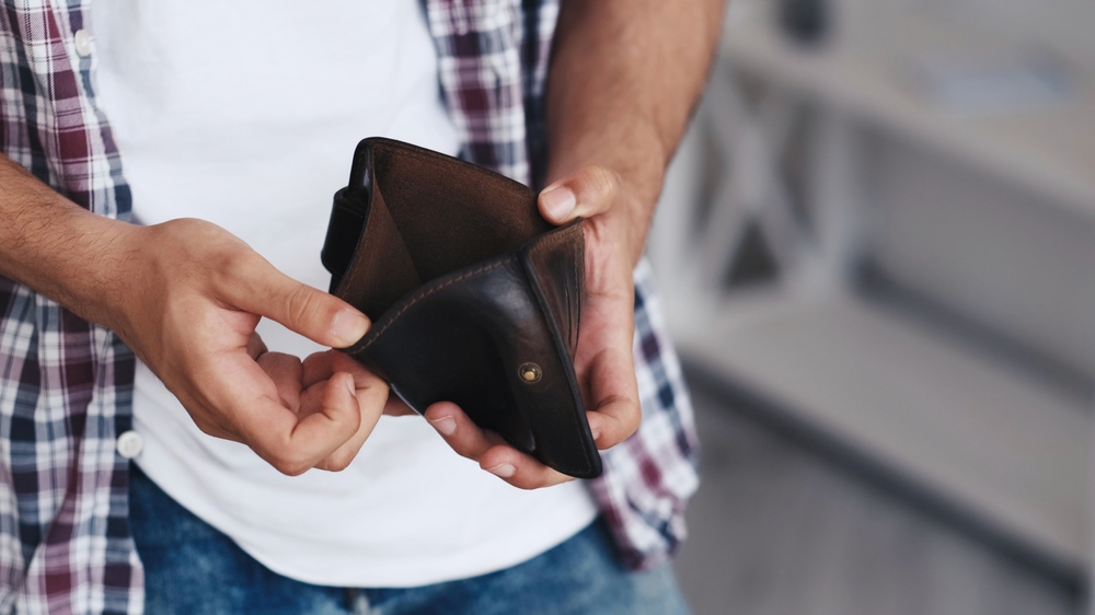 A Millionaire Surrendered His Wealth to Prove He Could Make $1M in a Year — He Only Lasted 10 Months