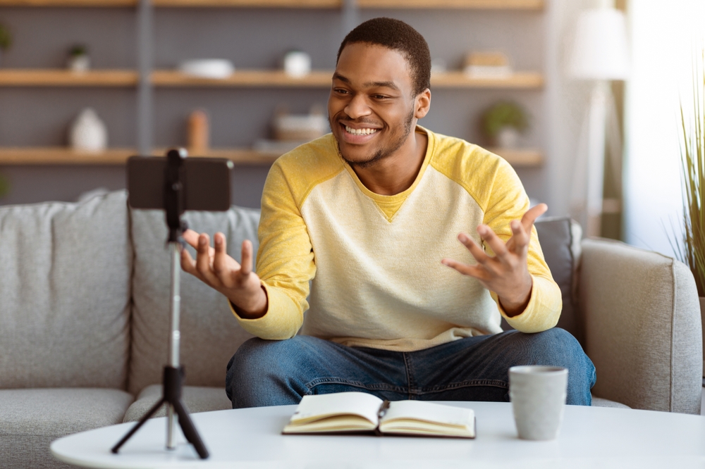 American Shares 9 Realizations About the U.S. After 13 Years Abroad, and They’re Eye-Opening