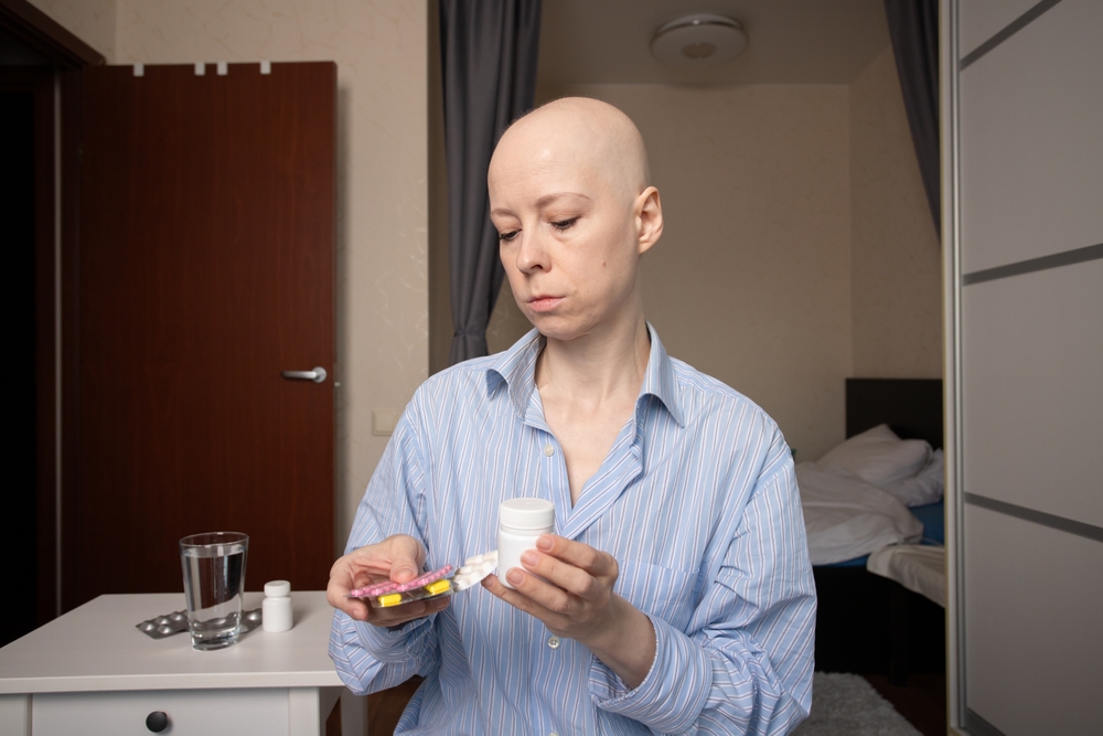 Woman Dismissed By Doctors Self-Diagnoses Cancer After Months Of Severe Itching