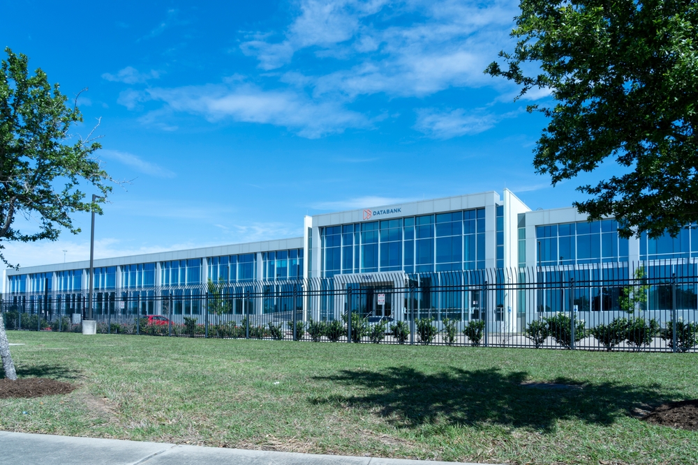 The Great AI Data Center Revolt Is Spreading Across America
