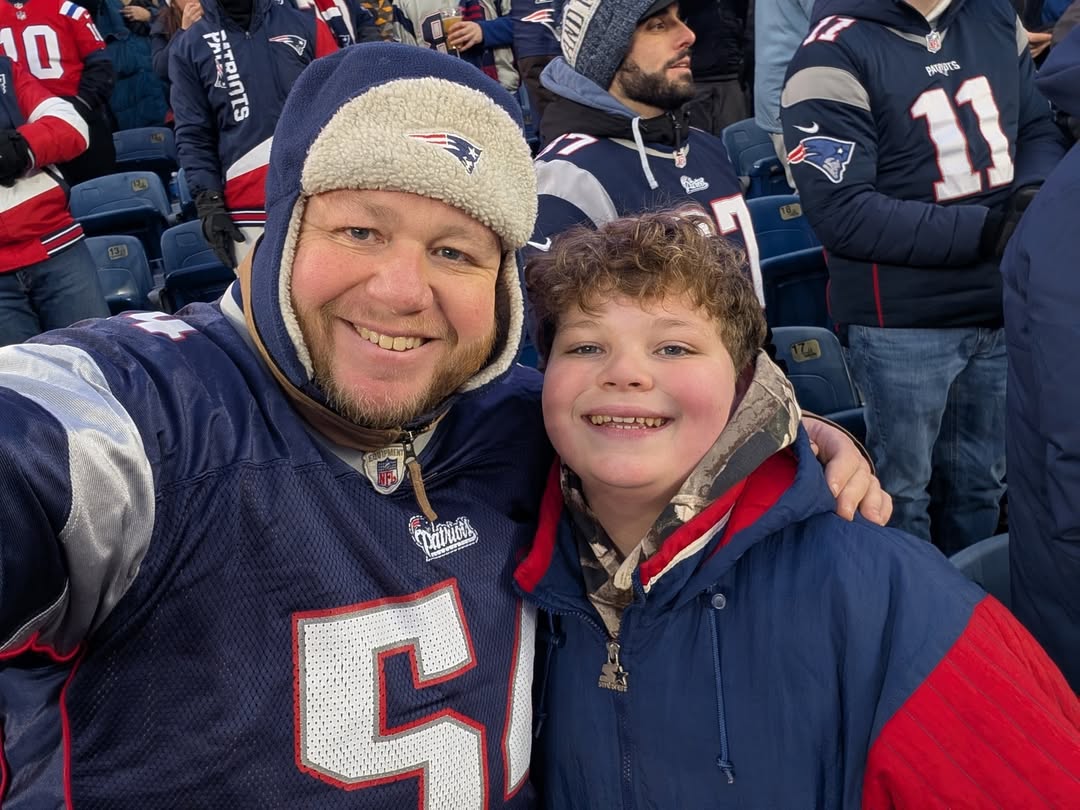 Dad Is Speechless After Seeing The Dress Shirt His 9-Year-Old Son Made From Scratch