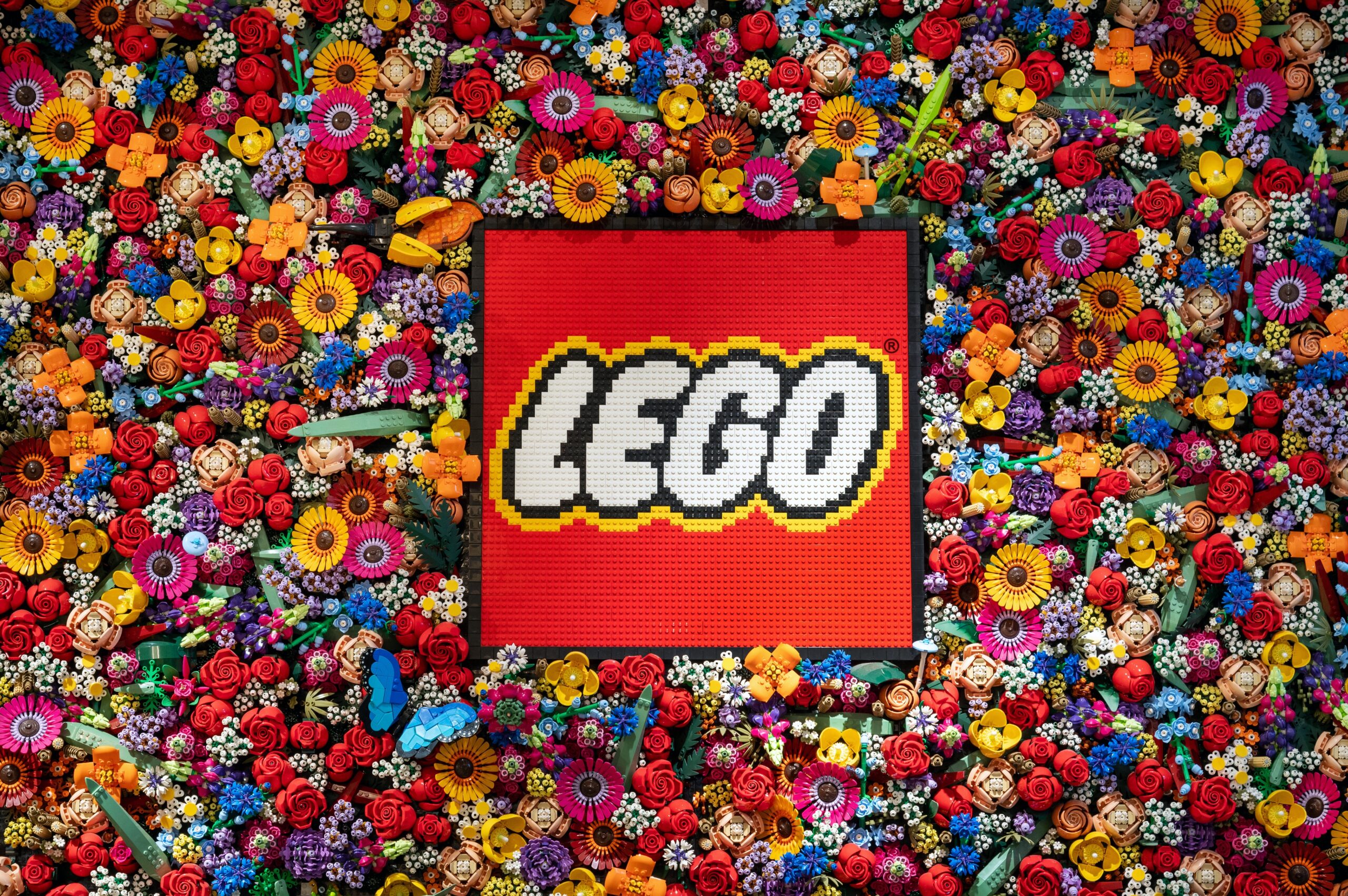 LEGO Makes Special Rule Change For David Attenborough After He Turns 100
