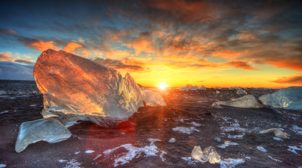 Unprecedented Winter Heatwave Transforms Antarctica’s Frozen Landscape