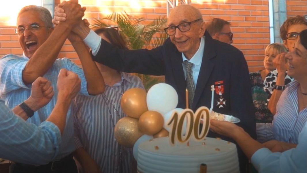 World’s Longest Career at One Company Belongs to a 100-Year-Old Employee