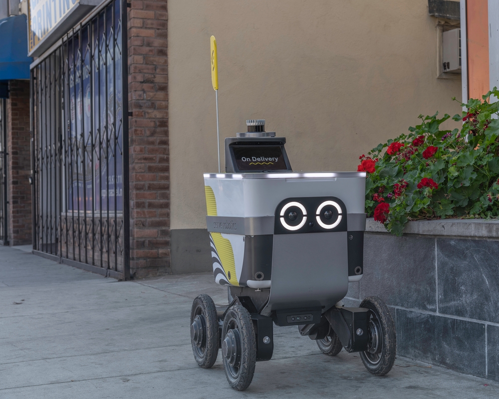 DoorDash Robot Crashes Active SWAT Operation After Ignoring Police Orders