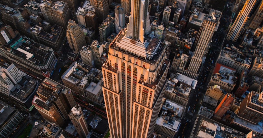 NYPD Pilot Has Blunt Response After Daredevils Climb Empire State Building: “Two Geniuses”