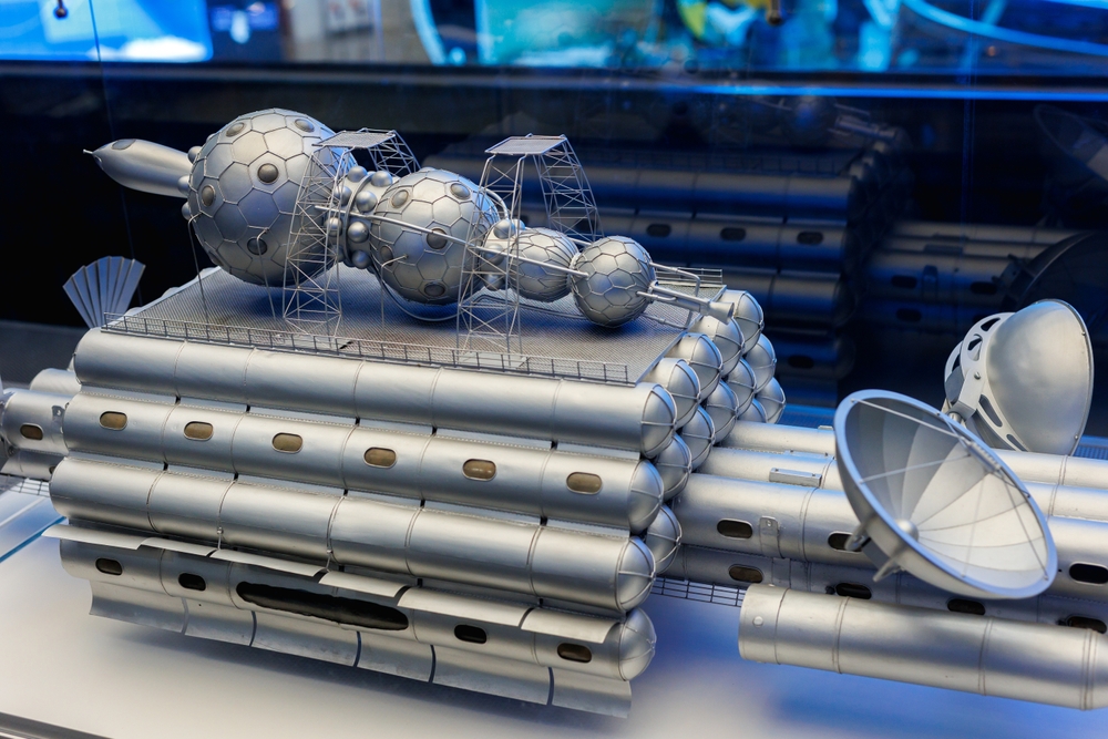 Former NASA Engineer Claims He Built an Engine That Can Counter Earth’s Gravity