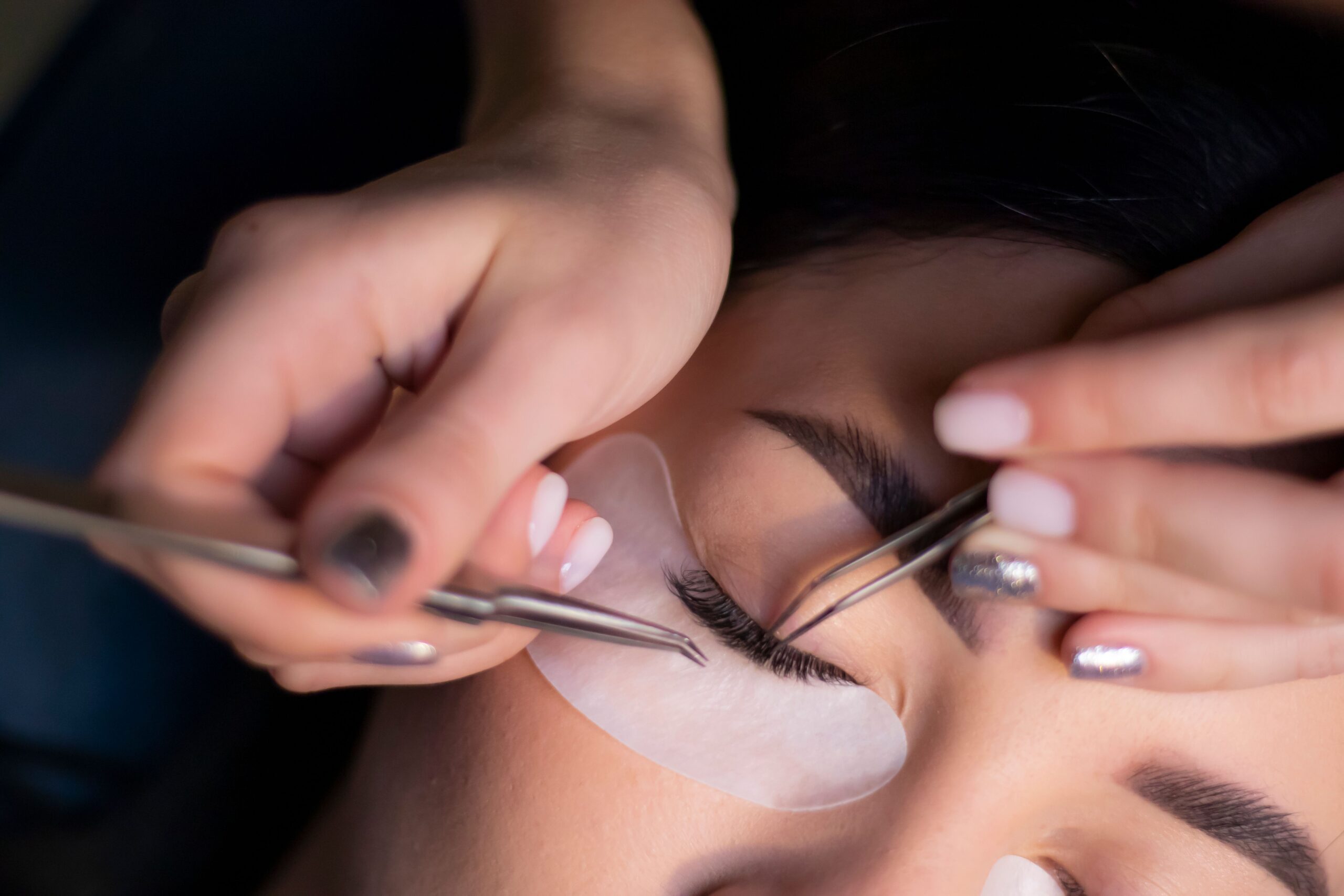 Bride Says Eyelash Extensions Left Her Unable To See Before Her Wedding