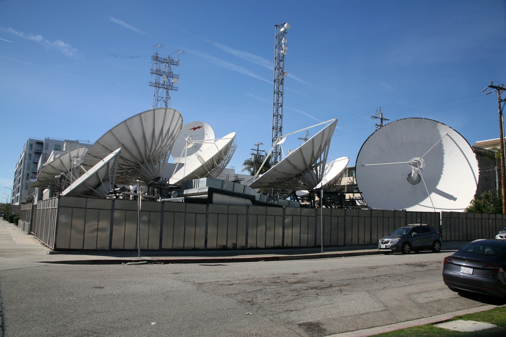 California Radio Station Fires Every DJ After 61 Years and Goes Fully Automated