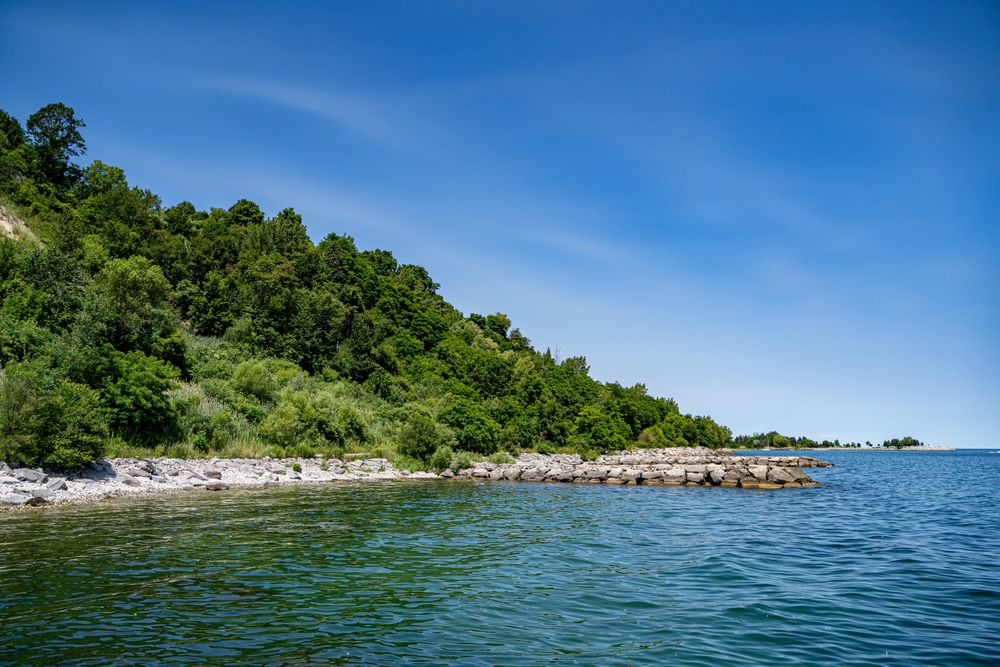 Google Maps Now Calls Lake Ontario “Lake America” for U.S. Users