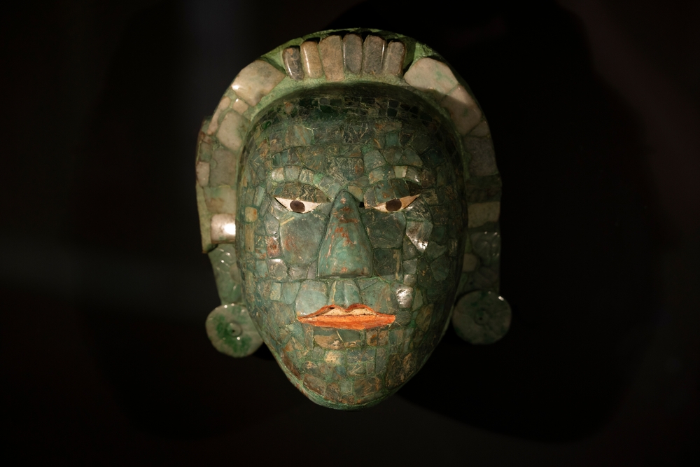 Archaeologists Found A Jade Stone Hidden Inside A 1,000-Year-Old Maya Tooth