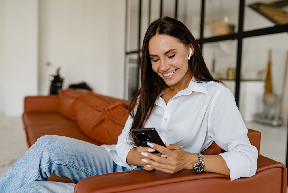 Doctor Explains What Spending 93% of Your Time Indoors Could Be Doing to Your Body