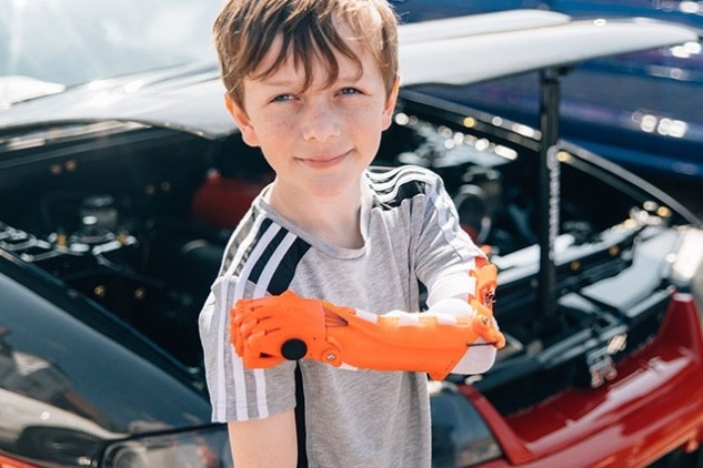 Dad Learns 3D Printing To Build Arms For Children
